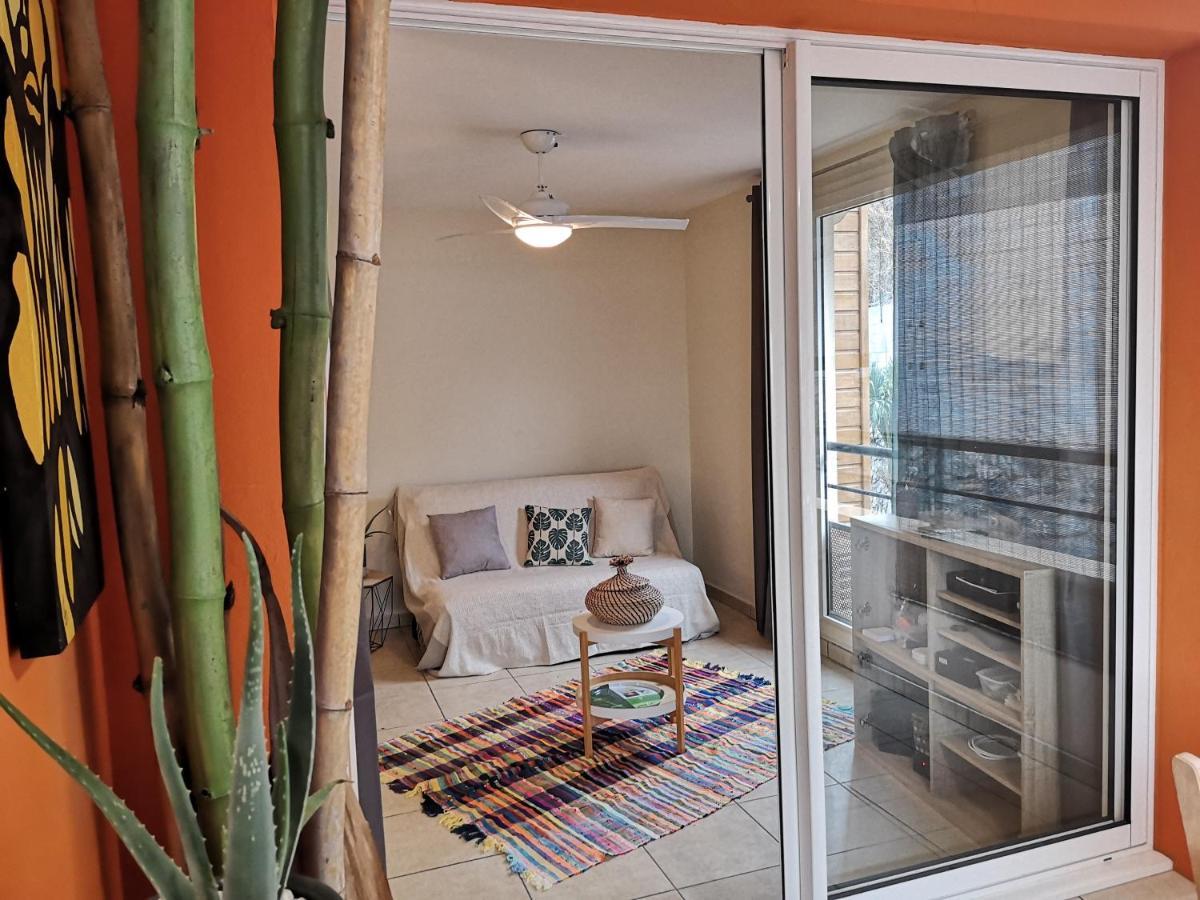Bel Appartement Avec Terrasse Proche Des Plages แซ็งต์-จีลส์-เลส์-แบ็งส์ ภายนอก รูปภาพ