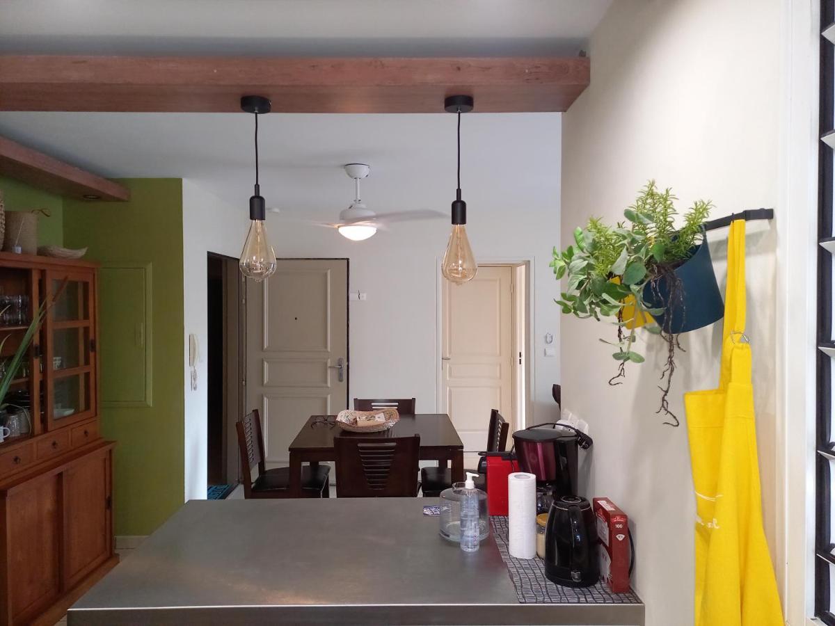 Bel Appartement Avec Terrasse Proche Des Plages แซ็งต์-จีลส์-เลส์-แบ็งส์ ภายนอก รูปภาพ