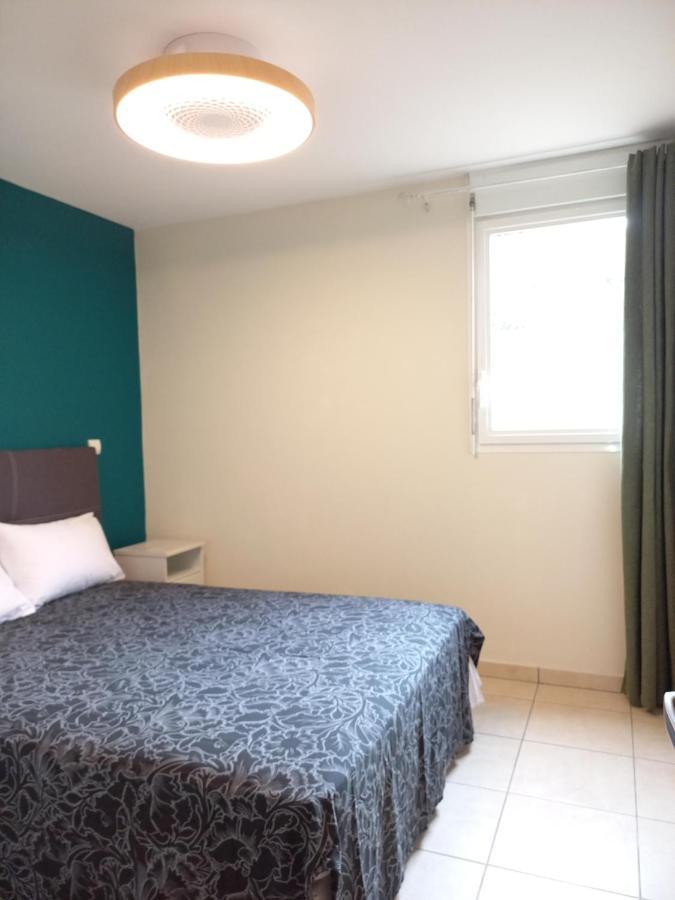 Bel Appartement Avec Terrasse Proche Des Plages แซ็งต์-จีลส์-เลส์-แบ็งส์ ภายนอก รูปภาพ